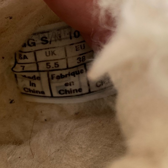 UGG Black Women's Moccasin Slippers fall winter - Picture 9 of 9